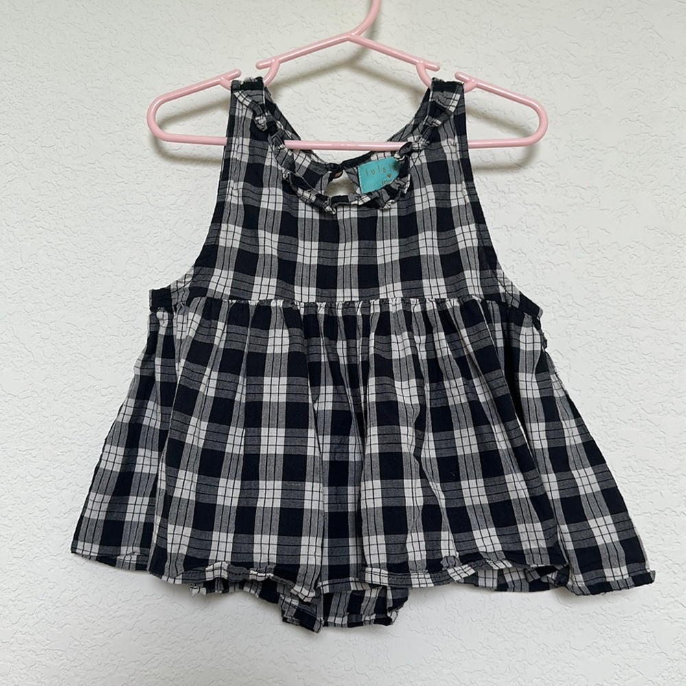 Gingham swing tank